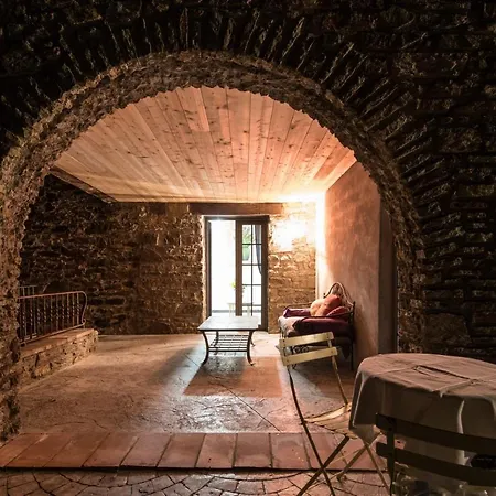 Des Colombes D'hotes & Konukevi 4*
