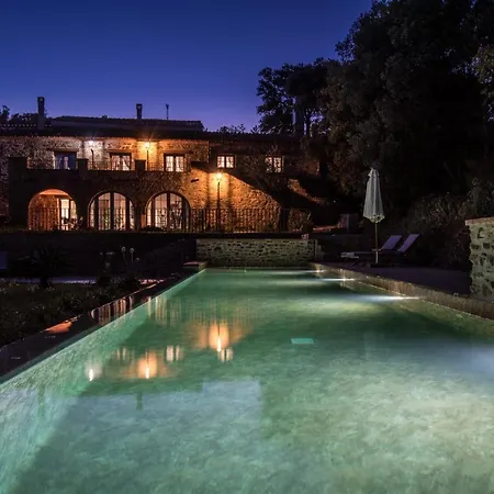 Des Colombes D'hotes & Konukevi 4*