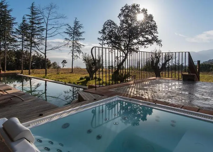 Des Colombes D'hotes & Konukevi 4*