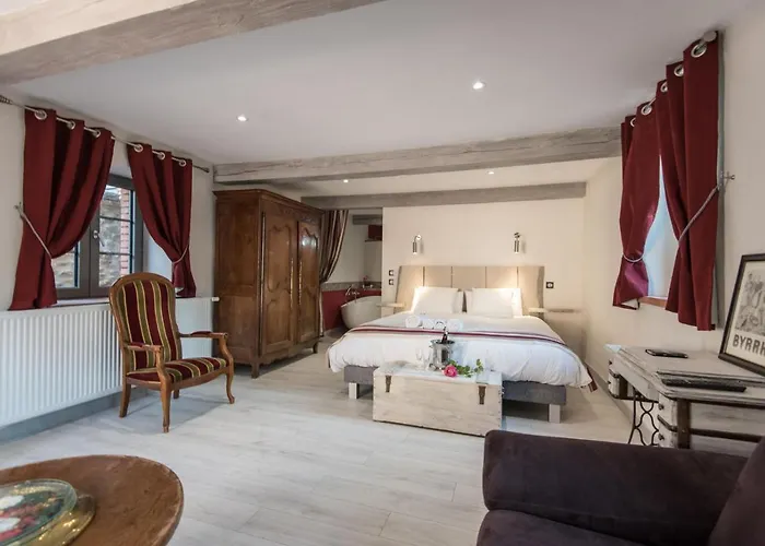 Des Colombes D'hotes & Oms