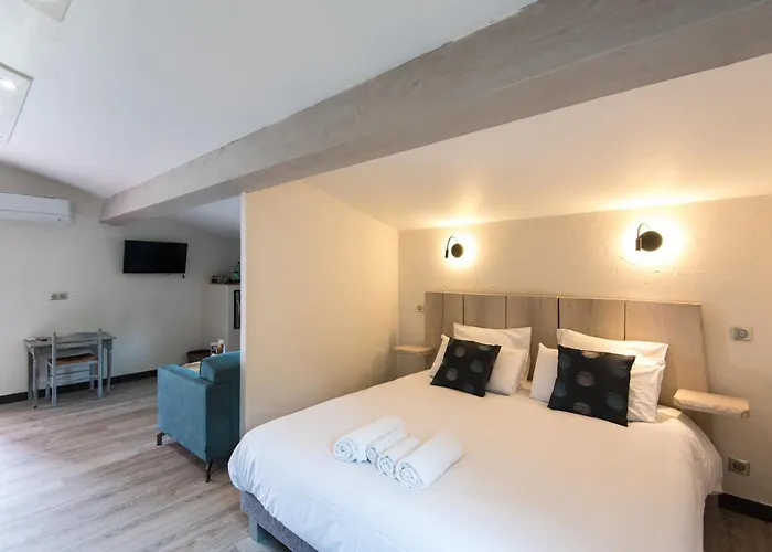 Des Colombes D'hotes &